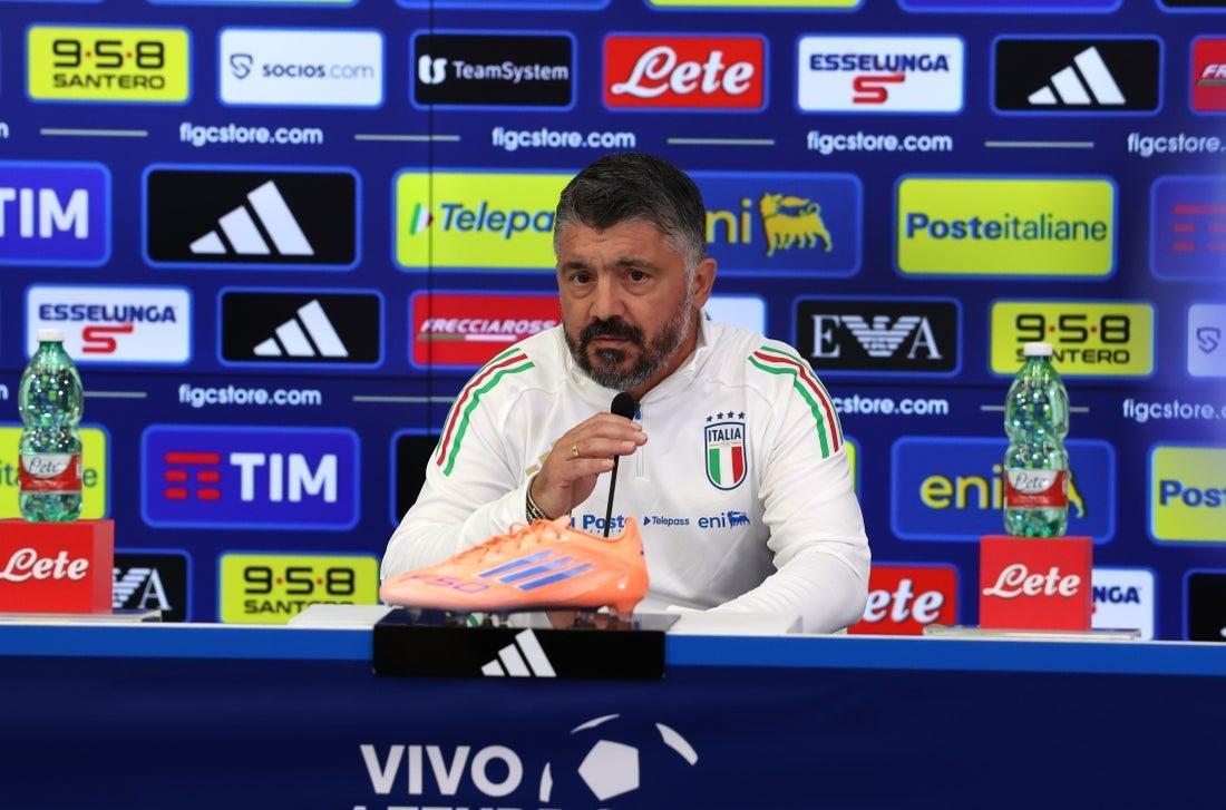 我们知道我, 欧洲区世界 我们知道我, 欧洲区世界